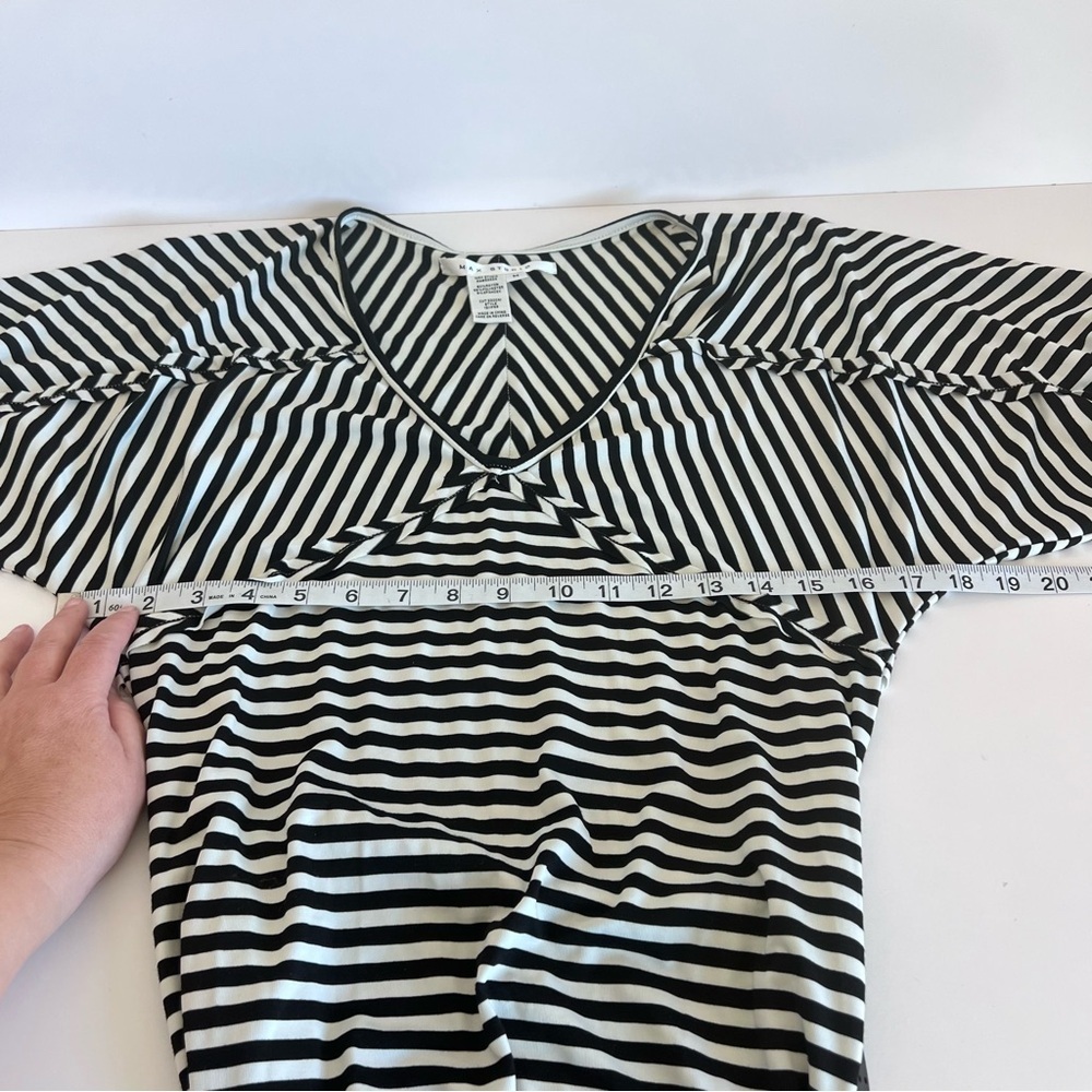 Max‎ Studio Women’s Striped V-Neck Dolman Sleeve Belted Dress - Picture 9 of 14